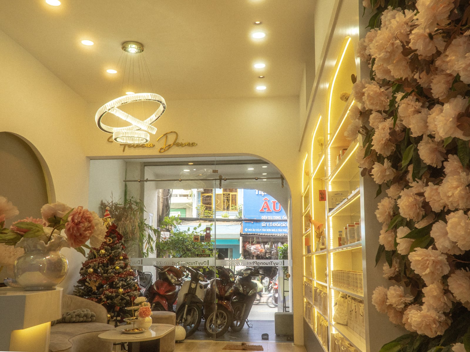 Federm Clinic — Y khoa thực chứng tại Tân Bình
